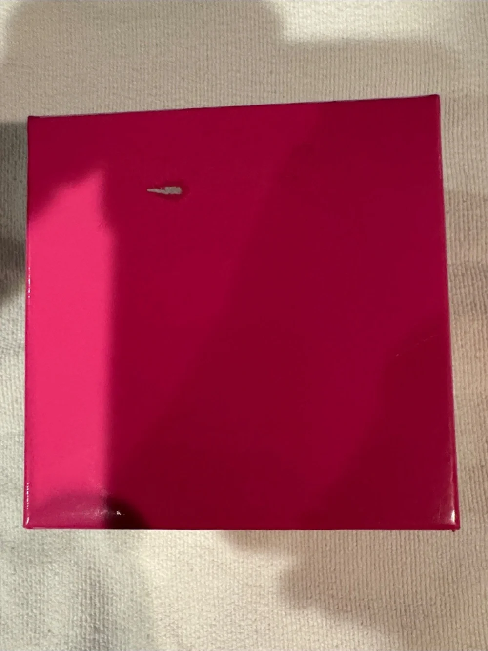 Betsey Johnson Gold-Tone Pearl Bracelet with Pink Crystal Charms / NWT - Picture 7 of 7